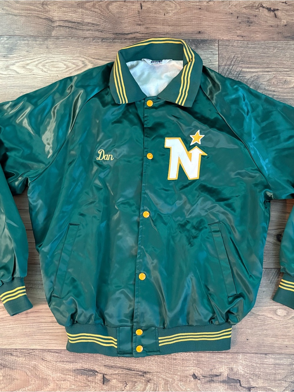 Rare Vintage Minnesota North Stars MVP Brand Satin Jacket Great Condition Sz XL